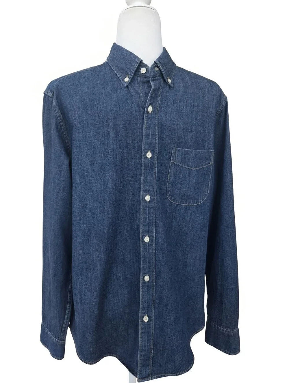 J. Crew Classic Men's Indigo Blue Denim Button-Down Shirt Medium